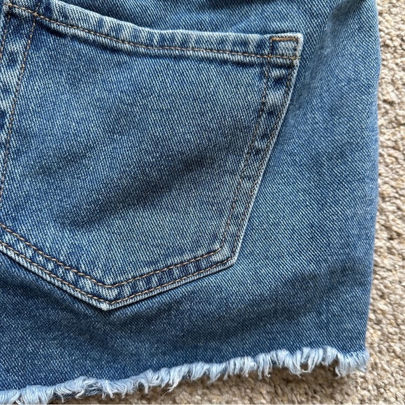 Pacsun High Rise Festival Distressed Denim Jean Shorts Medium Wash Women Size 27 - Picture 12 of 14